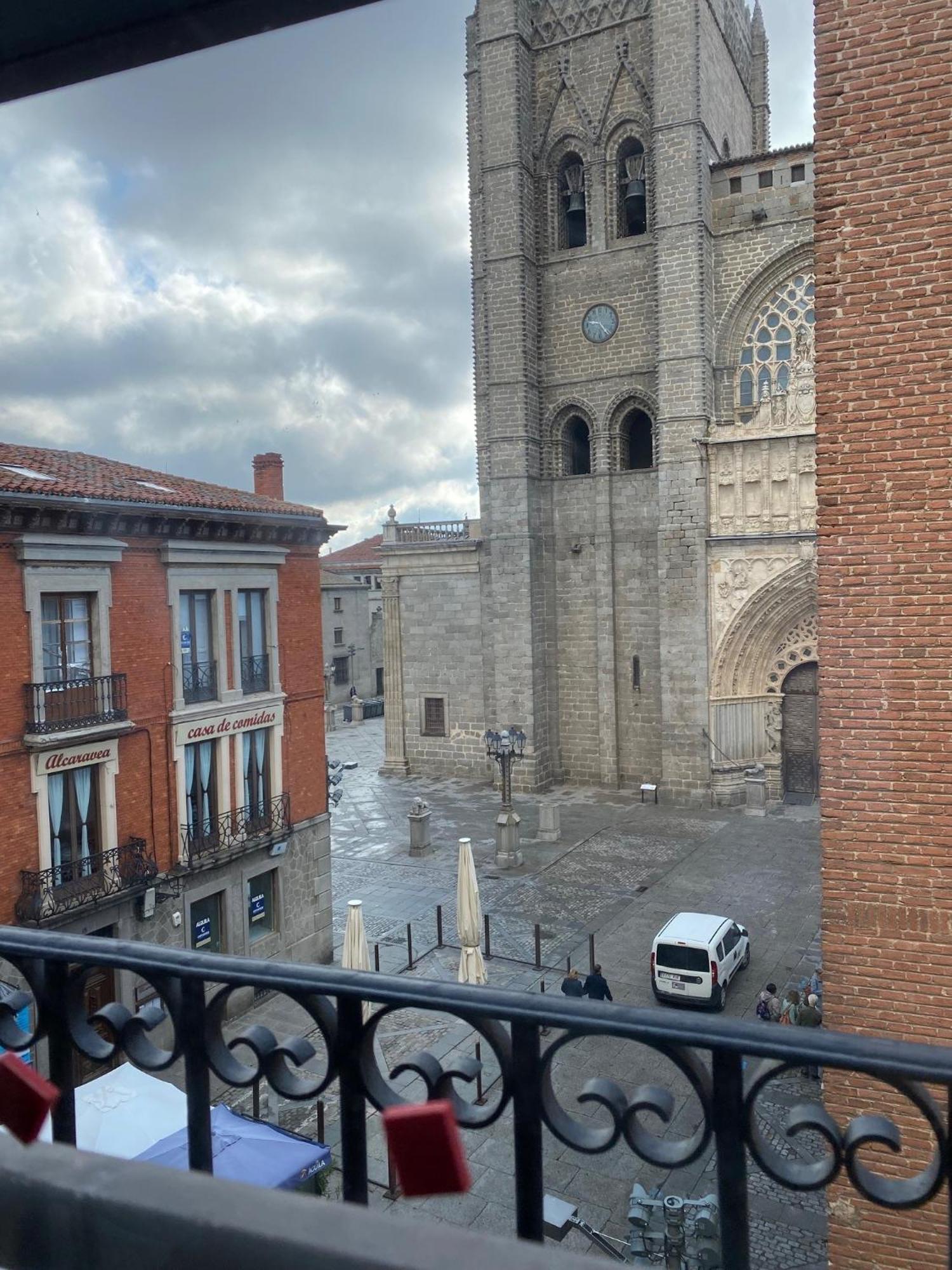 Apartamento Primis Catedral Homes Ávila Zewnętrze zdjęcie